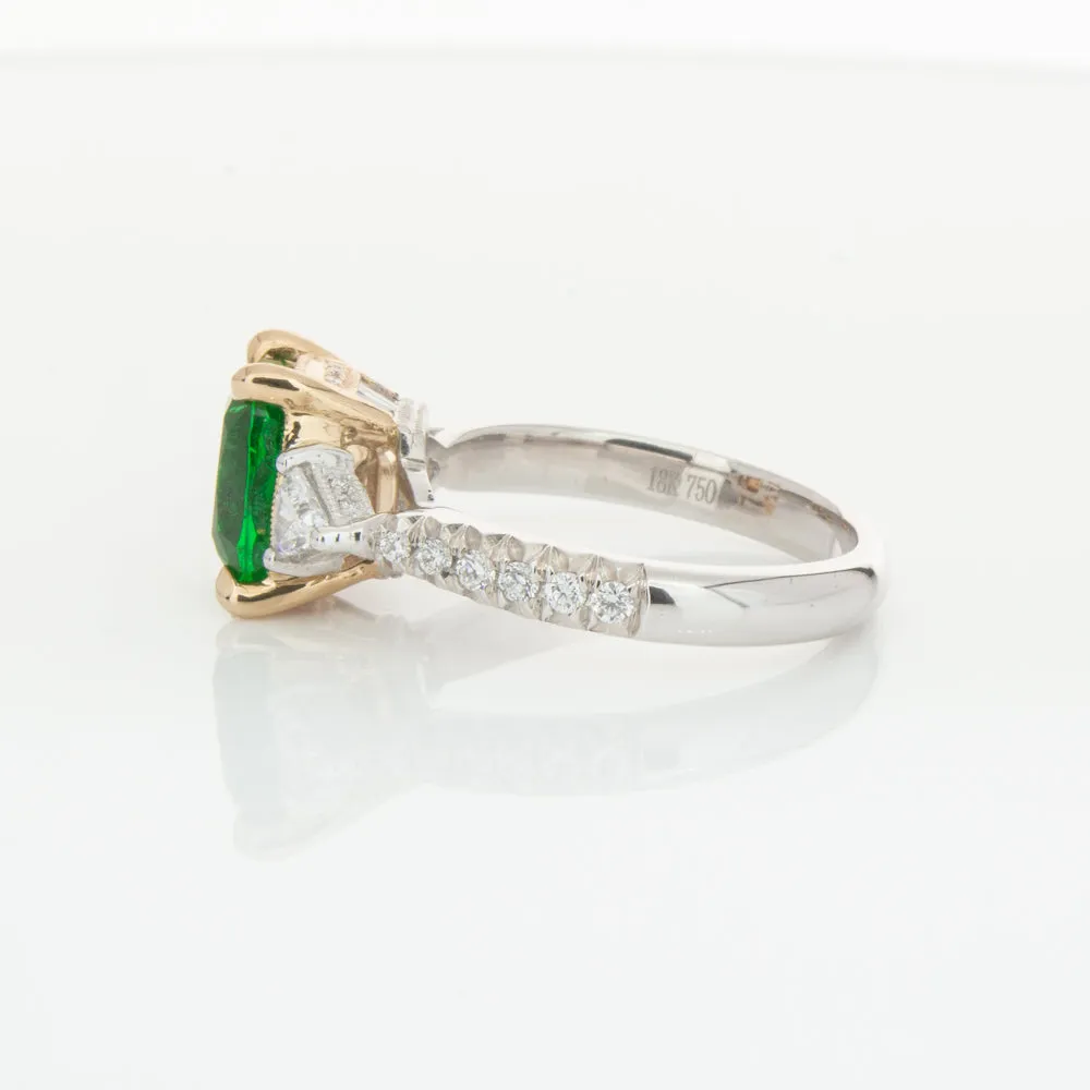 18ct White & Yellow Gold 2.67ct Emerald & Diamond Ring