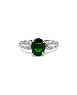 Green tourmaline and diamond ring