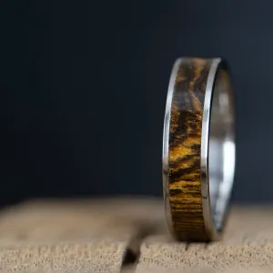 Titanium ring with Bocote inlay
